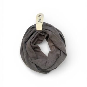 Chic Gray Cashmere Loop Scarf